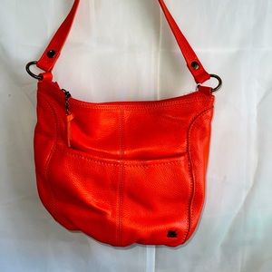 Brand new with tags.adjustable straps. Can be a shoulder.crossbody bag.